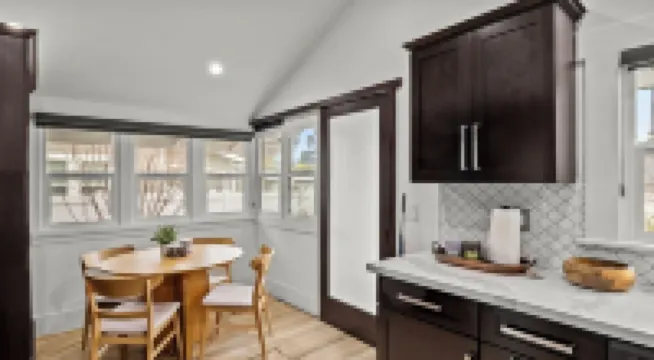 2BR Homey Cottage near Rosebowl - Free Parking