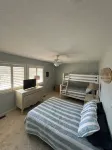 Cozy 2-bedroom townhome in charming Bethany Beach with AC, WiFi, community pool