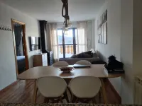 Tuhogarencerler apartment with views and sun