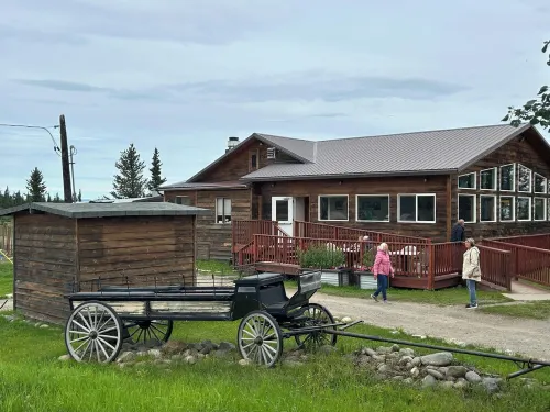 Authentic Alaskan cabin experience near the heart of Denali