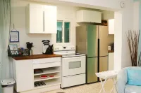 Lavendar Palms - studio with ocean views, w/AC, WiFi, 10 min. to Christiansted