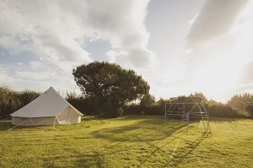 Magical Oceanfront Spot Hotels in Hapuku