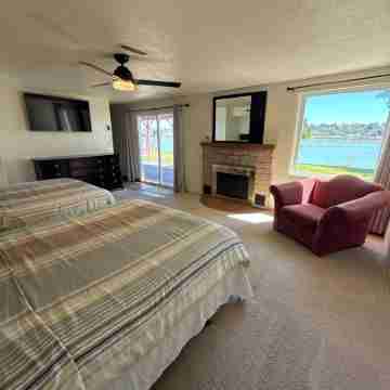 Lake House In Quiet Neighborhood Near Down Town Rooms