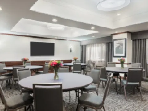 Hampton Inn Hartford-Airport Hotels in Windsor