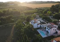 Neues Gebäude. Es Liegt 3,5 km vom Zentrum von Poreč Entfernt