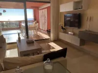 Magnifique vue mer et Golf de Dona Julia Sans rue Devant Vous , Très Calme