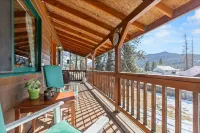 Cozy cabin in charming Saint Regis with AC, Wi-Fi fishing shopping and much more