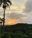 Villa Ana, 4 bdr, infinity pool with endless mountain & ocean views