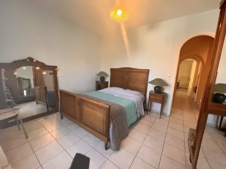 Most beautiful Garden appartement in a large privat park, 30m from the sea