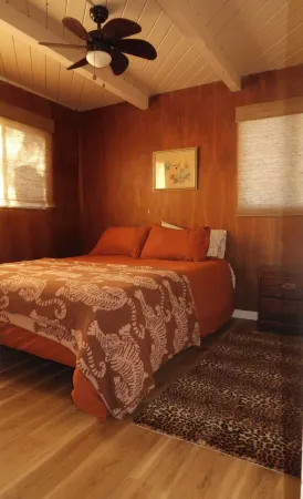 Charming 3-bedroom cabin in  Twain Harte LAKE MEMBERSHIP with AC, WiFi