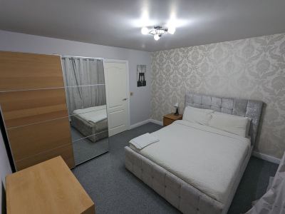Greatmindz's home away from home<br>Semi-detached house with 2 king size bedrooms