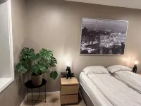 Modern Elegance Meets Comfort: Your Dream Apartment Awaits Downtown โรงแรมใน