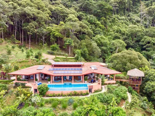 Stunning Ocean View-Rainforest Villa. Concierge, Breakfast/Housekeeping M-F.