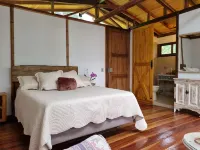 MoiraEcolodge - El Porvenir Cabin. Relax and rest in our space
