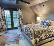 7 Bedroom 9 Bed 5 Star 20 Acre Estate 7 Bathrooms, Remarkable Lake Views,Privacy