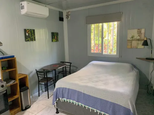 Maison Climatisé Avec Piscine