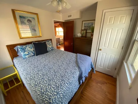 Bayside 2 bedroom in Brant Beach. Beautiful views of the sunset! Отели рядом с достопримечательностью «Бичфронт»