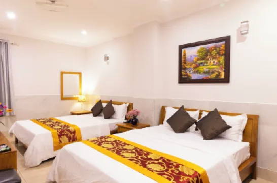 Khách sạn Atana sân bay Các khách sạn gần Hồ Bơi Vĩnh Lộc - Khu Vui Chơi Giải Trí Vĩnh Lộc