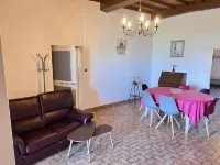 Monflanquin 4-person cottage in the countryside