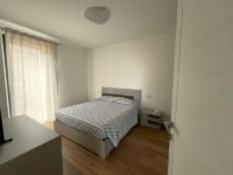 BLUESuite - Nuovissimo trilocale fronte mare, 3 piano con terrazza e box