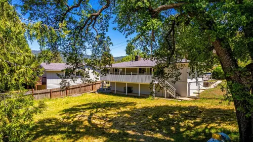 Oakhurst Mtn. Memories-Yosemite/Bass Lake-EV Charger-Hot Tub-Firepit-Fenced Yard