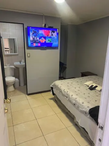 Edificio catedral Отели рядом с Аэропорт Артуро Мерино Бенитес