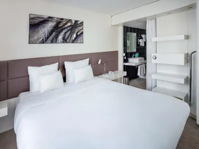 巴黎伊西萊穆利諾諾富特全套房飯店 Tour eiffel bis附近的飯店