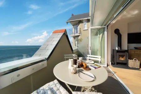 Ocean Reach Отели рядом с достопримечательностью «Heddon Valley»