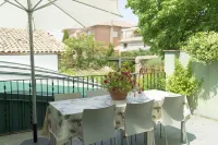 Self catering La Pausa Rural for 10 people Hotels in Osona