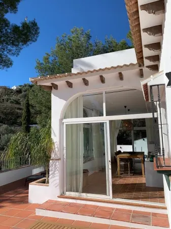 Casa Roots: an oasis in the hills of Cómpeta