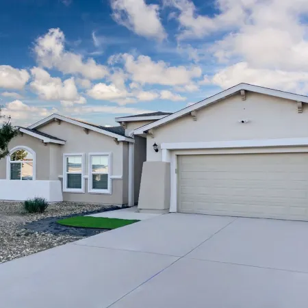 3-bedroom house in welcoming Hobbs with WiFi, AC