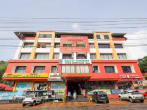 Hotel Green Park Suites Hotels near Adarsh Complex