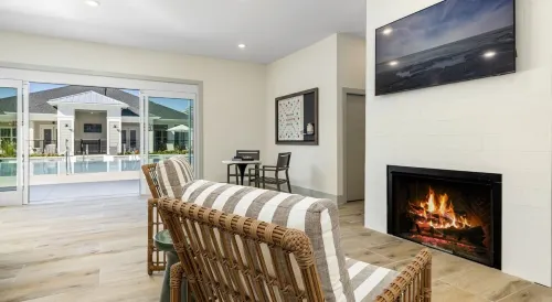 3-bedroom apartment in terrific Surf City with fitness room, WiFi