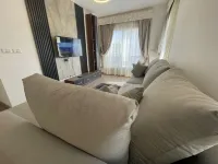 Cozy 2-bedroom building in amazing Cairo Governorate with WiFi, AC Hotel a Shubra Al Kheimah