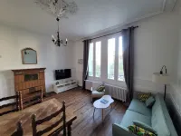 Charming apartment in a house with character Hotels in Surgeres