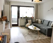 Fewo-BergSeeOase with fireplace, at the Hillebachsee and Hochheide