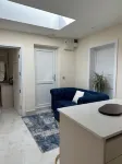 2 Bed Annexe in Surrey/Egham/Heathrow/Windsor Hotels in Egham