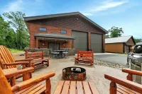 Perfect Retreat in the Heart of Crosslake