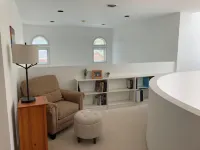 Family Comfort & Hokie Spirit - 1.5 Miles to Campus and Downtown Fun!