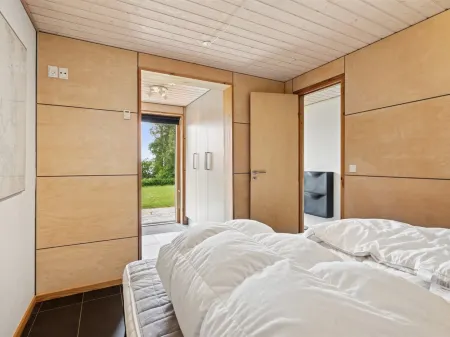 "Harka" - 100m to the Fjord Отели в г. Роскилле