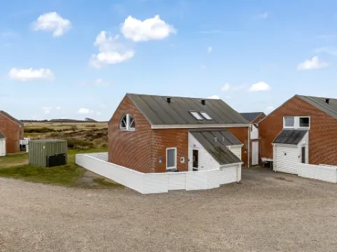 "Sighwald" - 2.3km from the Sea