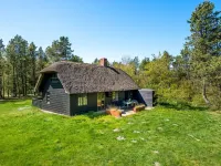 "Matilda" - 1.6km from the sea - 3-Star