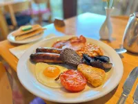 The Brae Hotel - breakfast