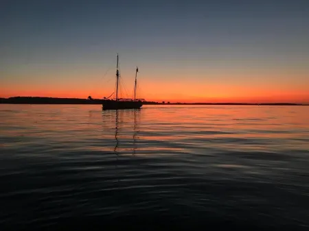 Dock 8 beaches: Only 50 meters to the sandy beach and the promenade