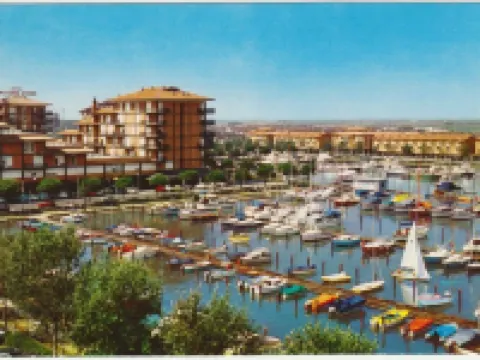 Homely Flat with Shared Pool Hotels in Caorle