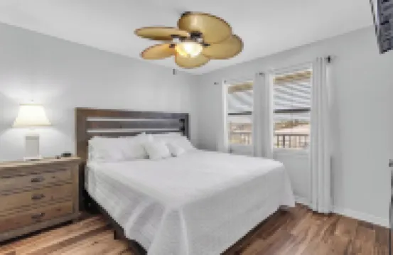 Gulf Beach Views! Beach Front Orange Beach Location!