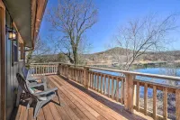 Lakefront Shell Knob Home w/ Deck & Gas Grill - Homestays