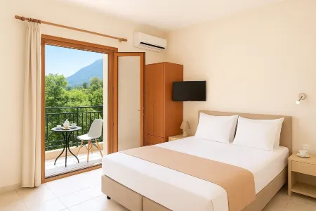 Artemida Pansion Georgioupolis