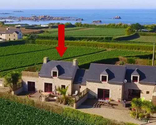 Stone House in Cleder near Sandy Beach Hotels in Cleder