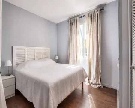 Residence Villas and Mas Pont Royal Hotels in Mallemort